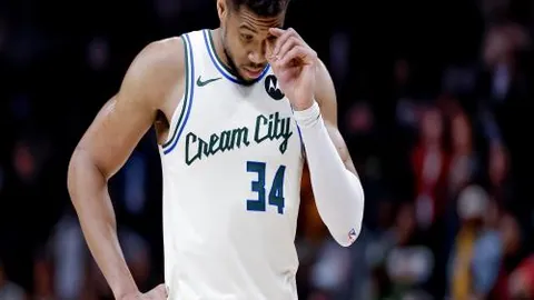 民众冰雪热情迸发，亚冬会助力冰雪运动风潮兴起