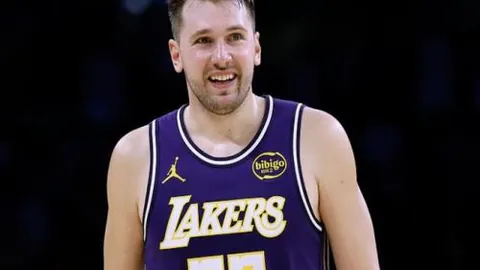 法国小百合重返职业赛场展翅高飞